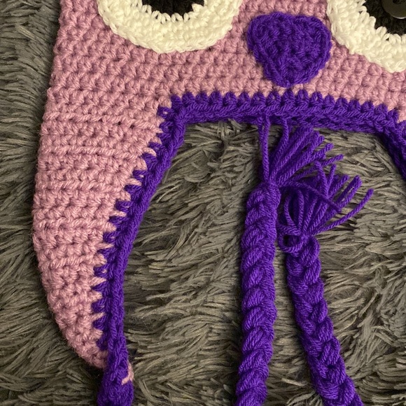 Owl Hats -crocheted - Picture 4 of 5